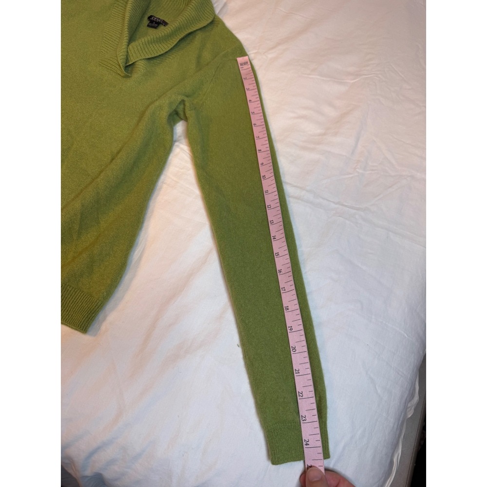 Prive Cashmere Green Shawl Collar V-Neck Sweater 100% Cashmere Large - Picture 6 of 8